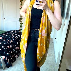 🔮 Scarf, Vest, Bathing Suit Cover Up floral